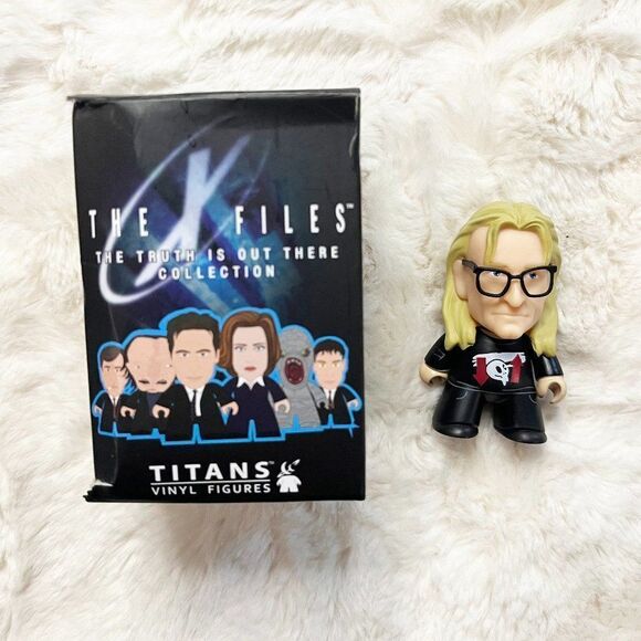 🔮 5/$25 Titans X-Files The‎ Truth is Out There Langly Mini Vinyl Figure - Picture 1 of 5